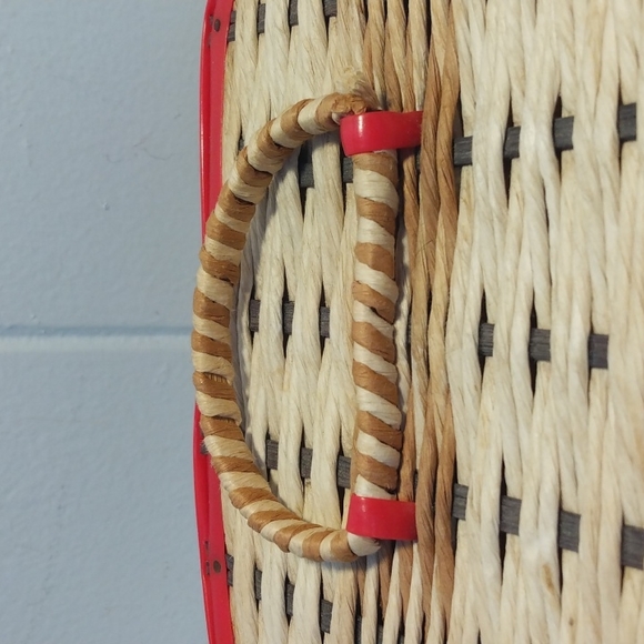 Vintage Personal Sewing Box - Picture 2 of 9